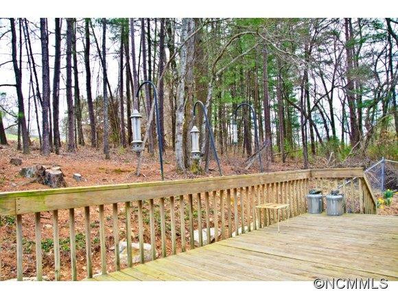 7 Emerald Ct - Photo 15