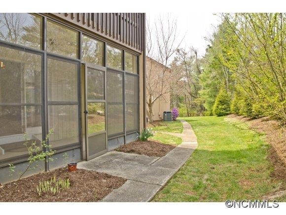 91 Pebble Creek Drive - Photo 3
