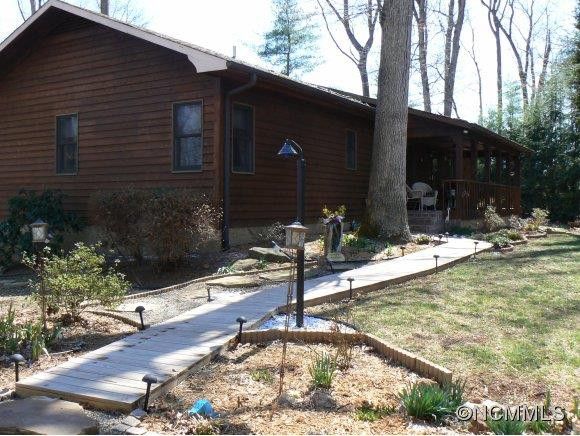 24 Charter Glen - Photo 2