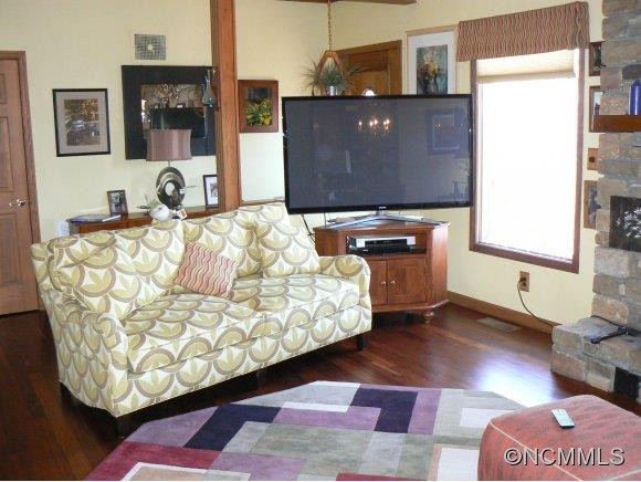 24 Charter Glen - Photo 5