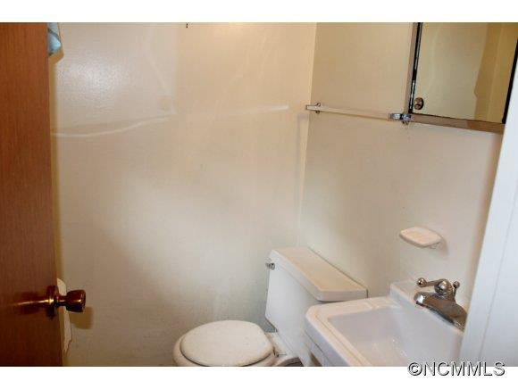 108 Maywood Rd - Photo 13
