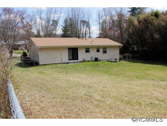 108 Maywood Rd - Photo 3