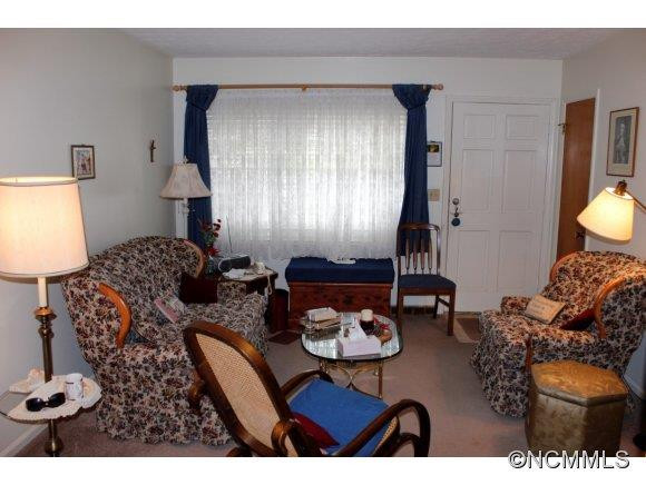 108 Maywood Rd - Photo 6