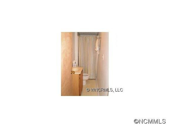 62 Edwin Place - Photo 17