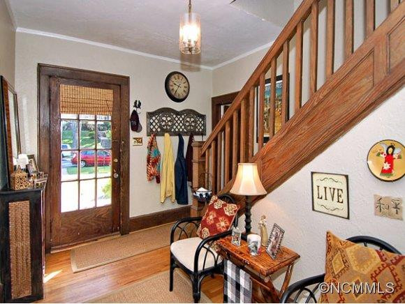 62 Edwin Place - Photo 3