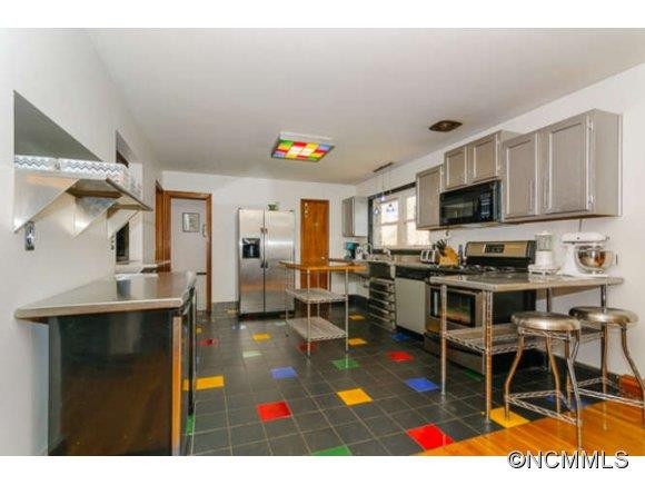 11 North College Street - Photo 12