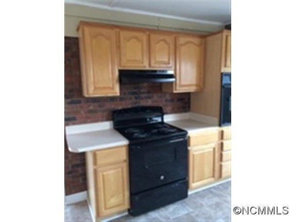 104 Bull Mountain Road - Photo 3