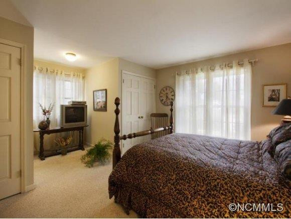 20 BUENA VISTA ROAD - Photo 10