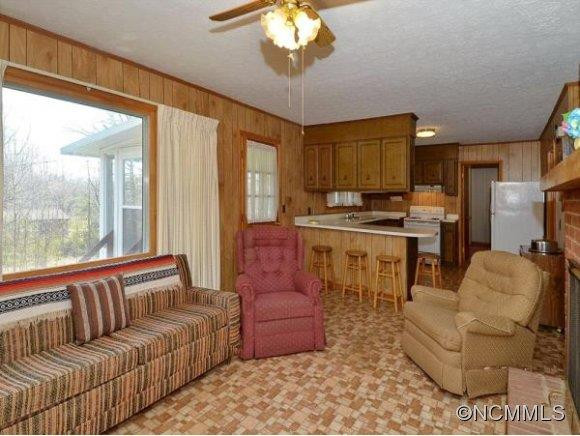 190 FAIRVIEW AVENUE - Photo 6