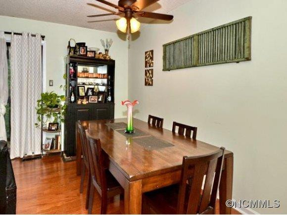 124 CEDAR FOREST TRAIL - Photo 4