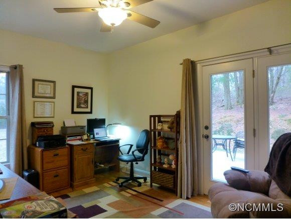 8 Emerald Court - Photo 12