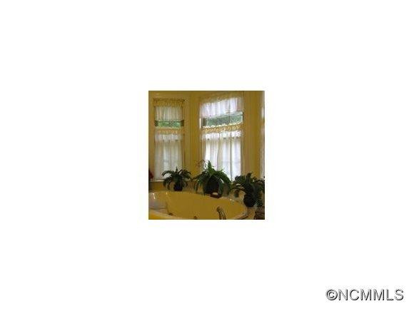 8 Emerald Court - Photo 17