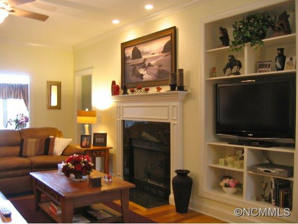 8 Emerald Court - Photo 4