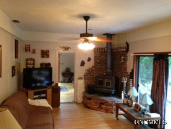 643 Savannah Drive - Photo 6