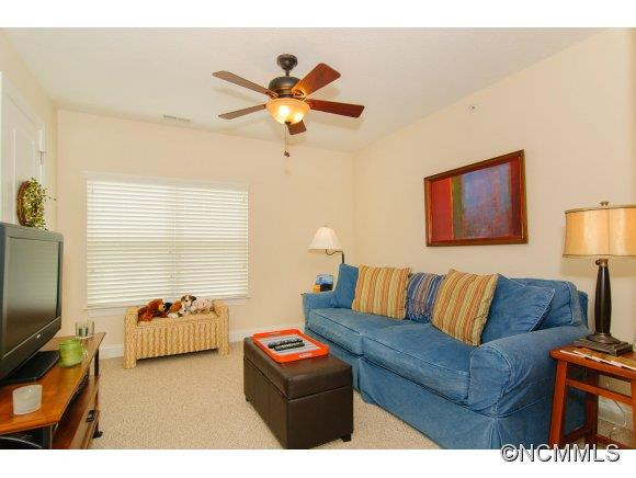 94 Foxden Drive #201 - Photo 12