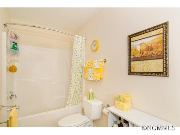 94 Foxden Drive #201 - Photo 17
