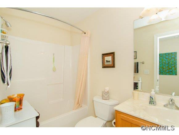 94 Foxden Drive #201 - Photo 20