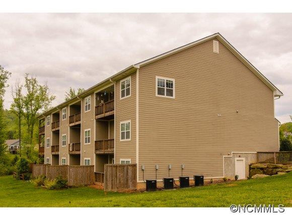 94 Foxden Drive #201 - Photo 22