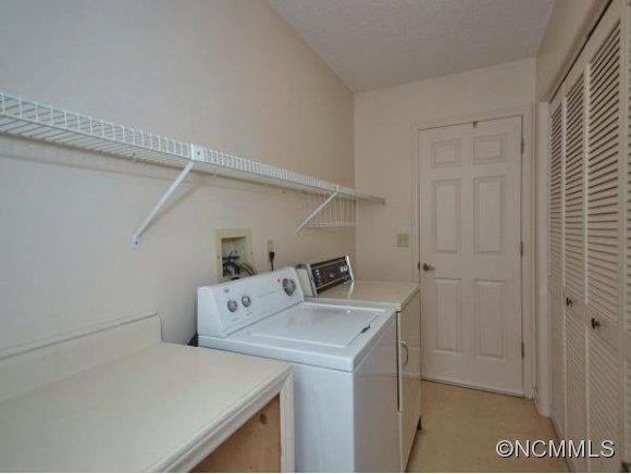 1 CREEKSIDE COURT - Photo 15
