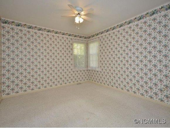 1 CREEKSIDE COURT - Photo 9