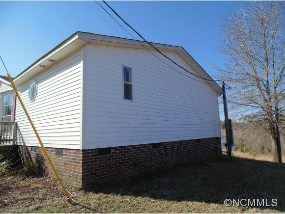 140 Rebel Dr. - Photo 4