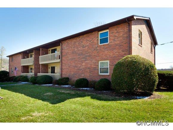 101 Oakwood Place Unit 4