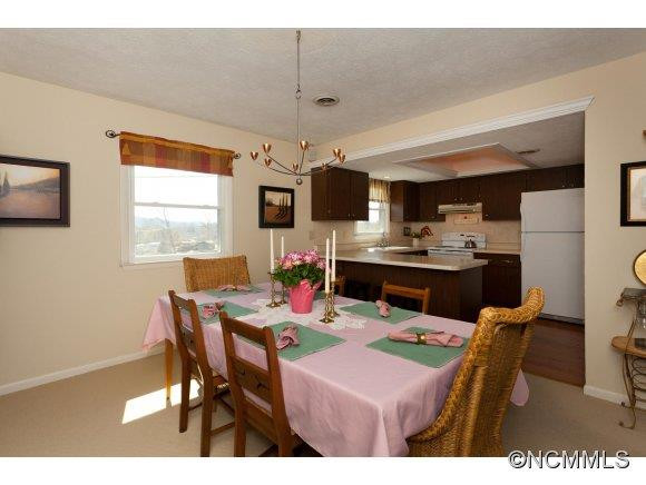 101 Oakwood Place Unit 4 - Photo 7