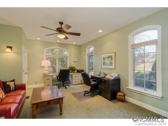 70 Gibbs Road - Photo 15