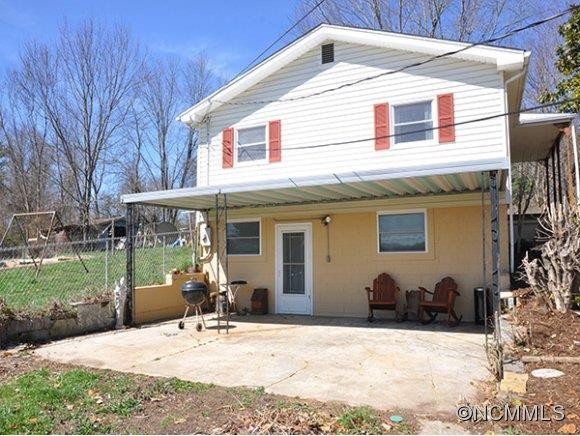 18 Old Oak Hill Road - Photo 2