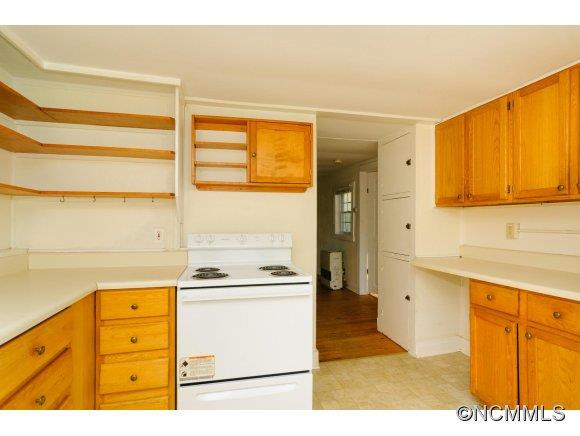 49 1/2 Forest St - Photo 14
