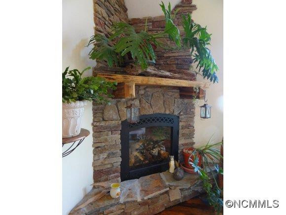 35 Shadow Brook Drive - Photo 10