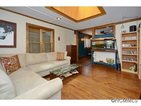 37 Sunset Drive - Photo 3