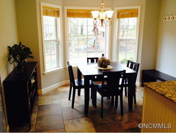 54 Whispering Oak Court - Photo 4
