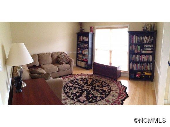 54 Whispering Oak Court - Photo 7