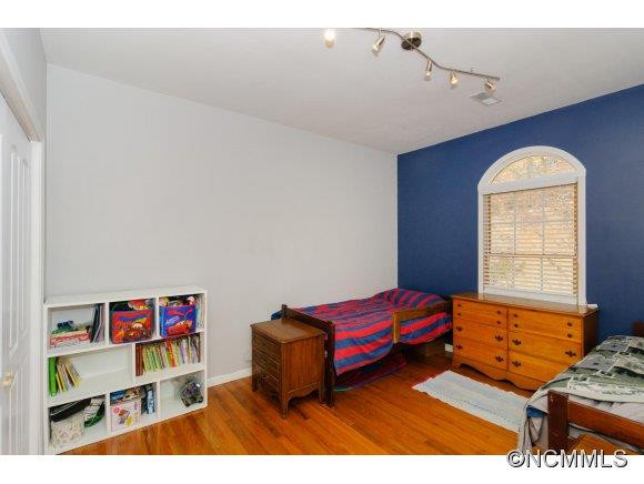 110 Spring Mountain Rd - Photo 18