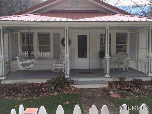 152 E Marshall - Photo 2