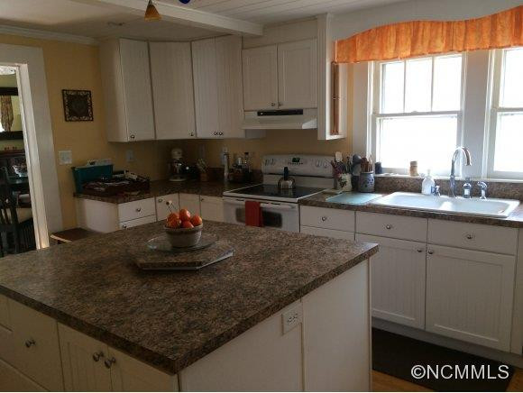152 E Marshall - Photo 4