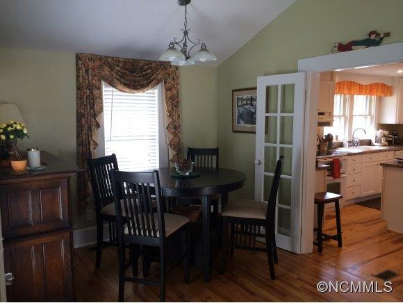 152 E Marshall - Photo 5