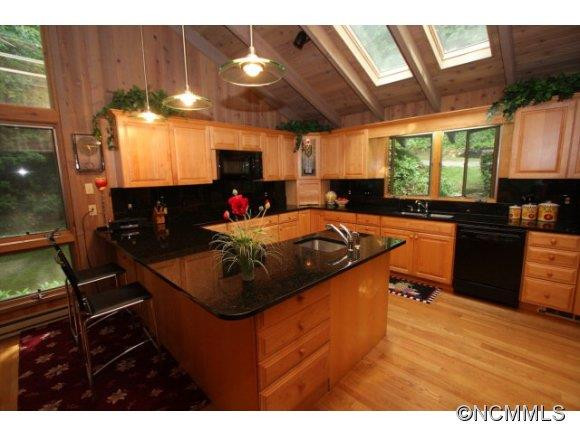 1491 Glenshore Drive - Photo 6