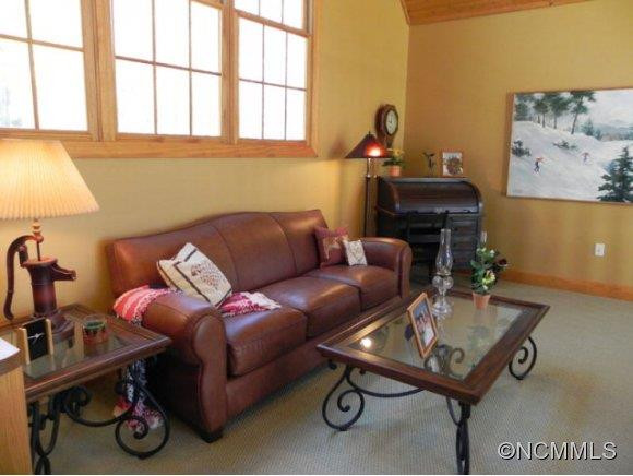 557 Maidenhaire Lane - Photo 4