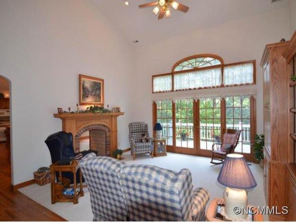 8 AMBERWOOD LANE - Photo 3