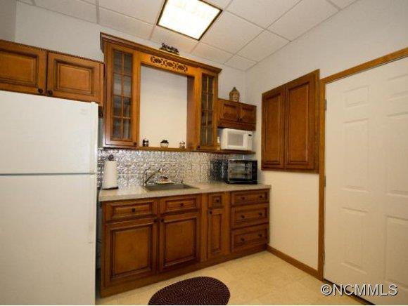 8 AMBERWOOD LANE - Photo 21
