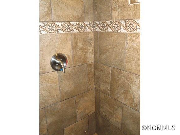 72 Appalachian Ave - Photo 10