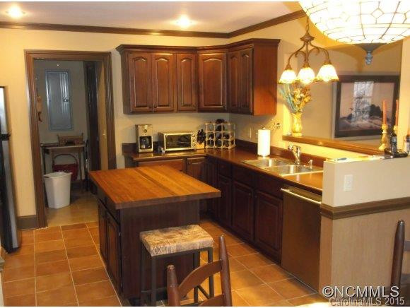 86 THREE BRIDGES ROAD - Photo 6