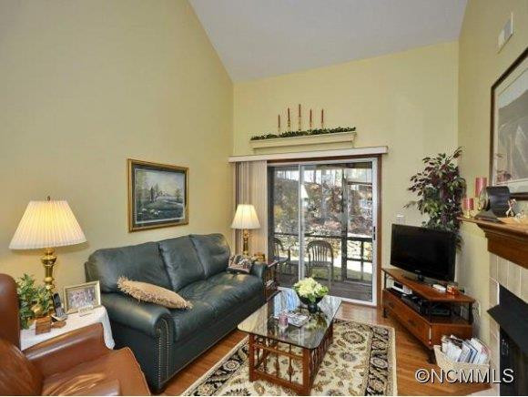 392 LAUREL PARK PLACE - Photo 5