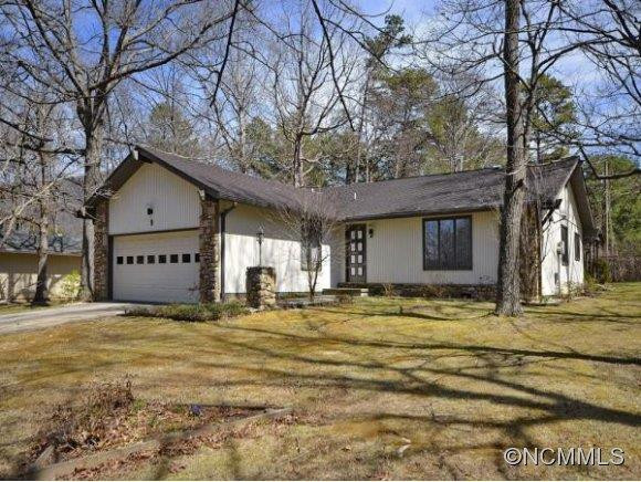 9 REYNOLDA DRIVE