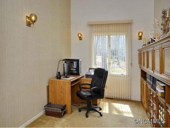 9 REYNOLDA DRIVE - Photo 5