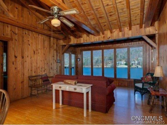 179 Gottlieb Getaway - Photo 4