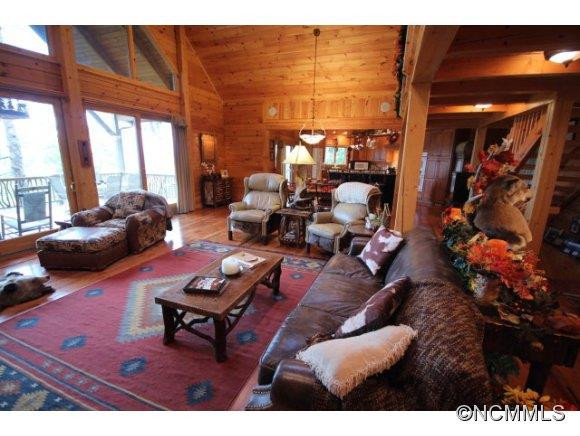 390 Forest Ridge Road - Photo 12