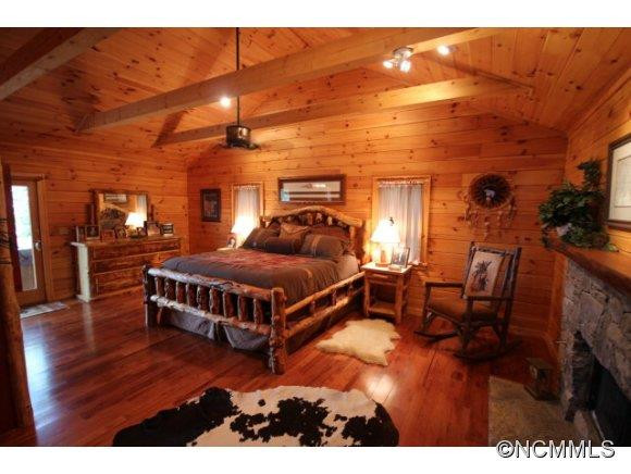 390 Forest Ridge Road - Photo 15